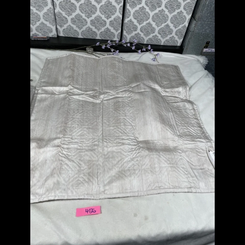 NIB Hotel Collection Woodrose Quilted (1 )‎ Euro European Pillow Sham - Picture 8 of 12